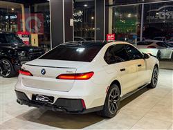 بی ئێم دەبڵیو سیریەس 7